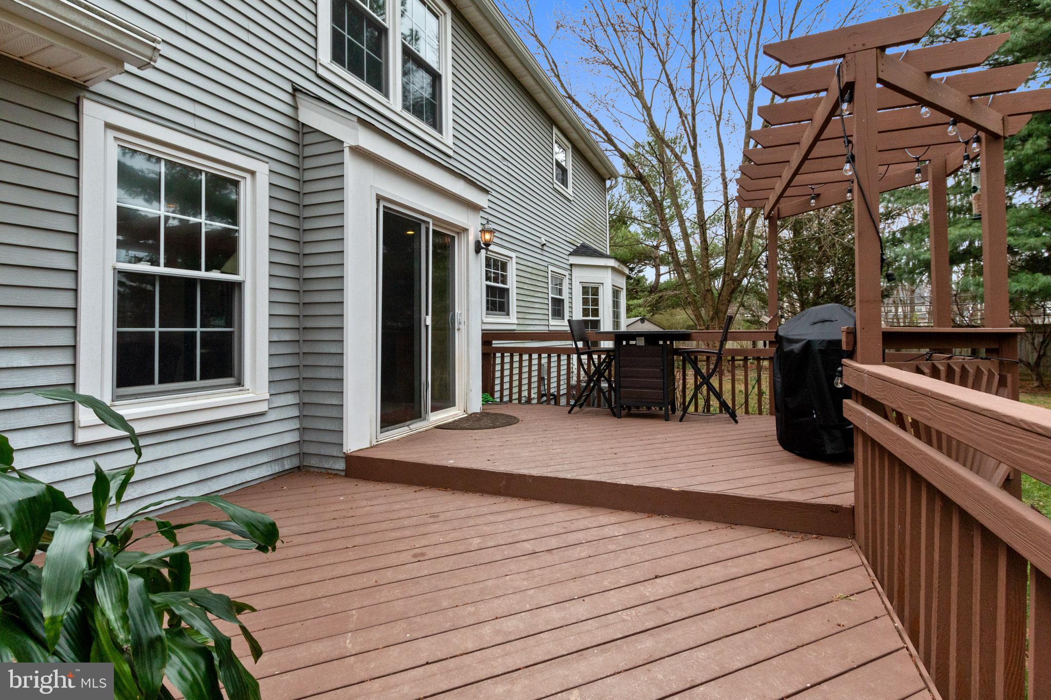 18800 Lindenhouse Road Gaithersburg, MD 20879 - Photo 28 of 30 Gallery Image 28