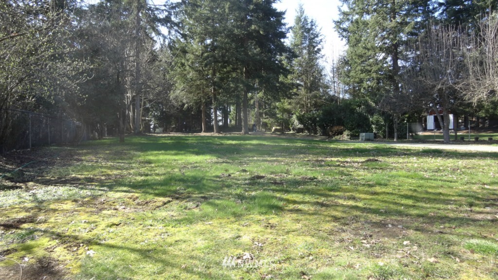 1721 Channel Road East Lake Tapps, WA 98391 - Photo 17 of 19