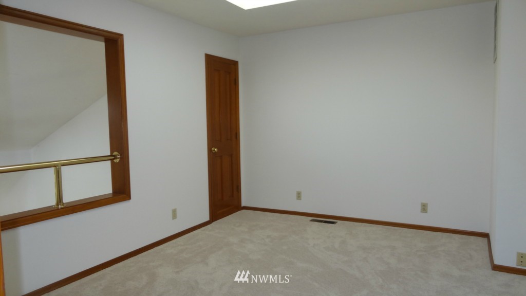 1721 Channel Road East Lake Tapps, WA 98391 - Photo 19 of 19
