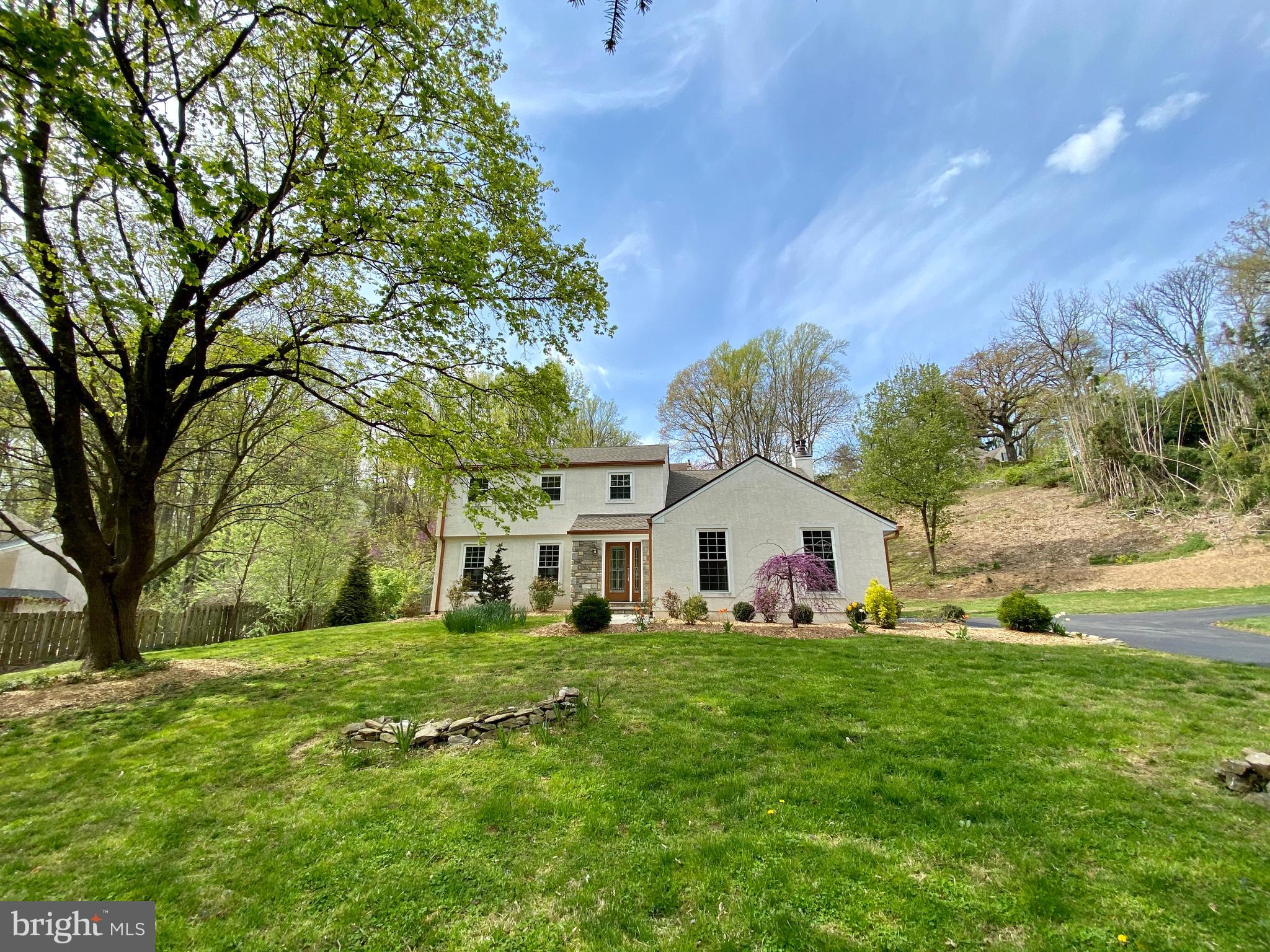 714 South Roberts Road Bryn Mawr, PA 19010 - Photo 2 of 30