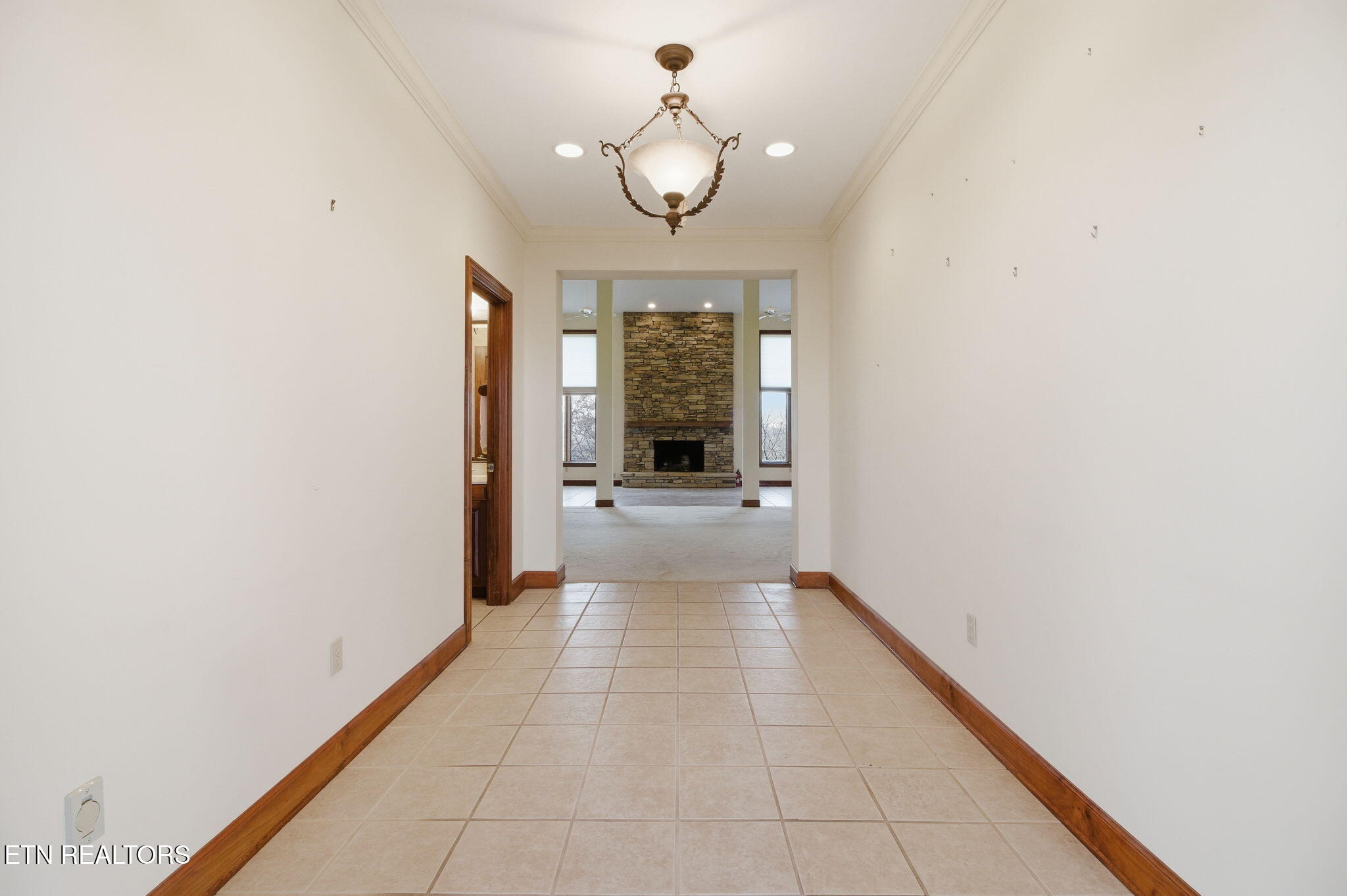 306 Teague Lane Sevierville, TN 37862 - Photo 11 of 60 Entry into Great