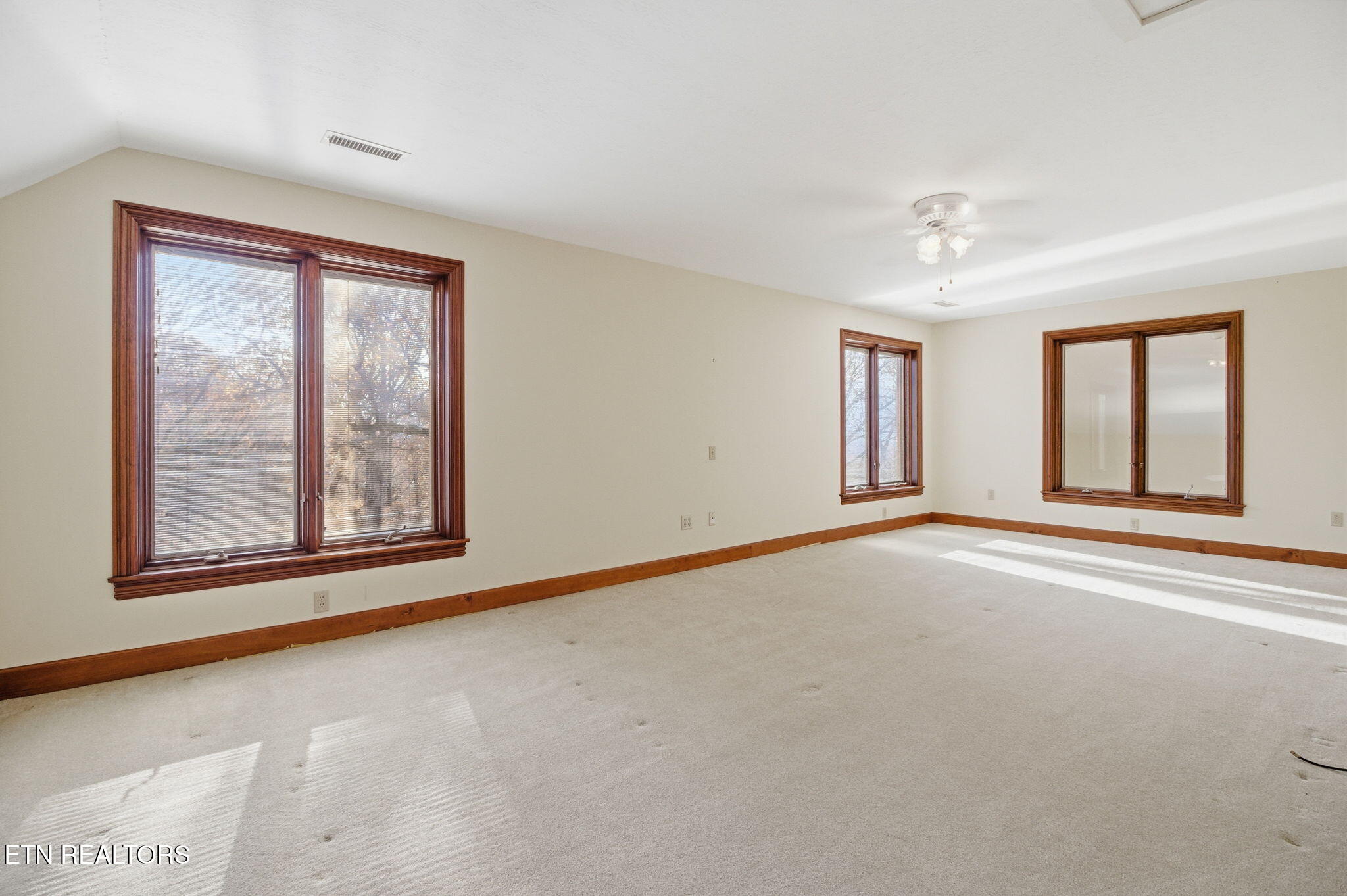 306 Teague Lane Sevierville, TN 37862 - Photo 32 of 60 Bedroom3