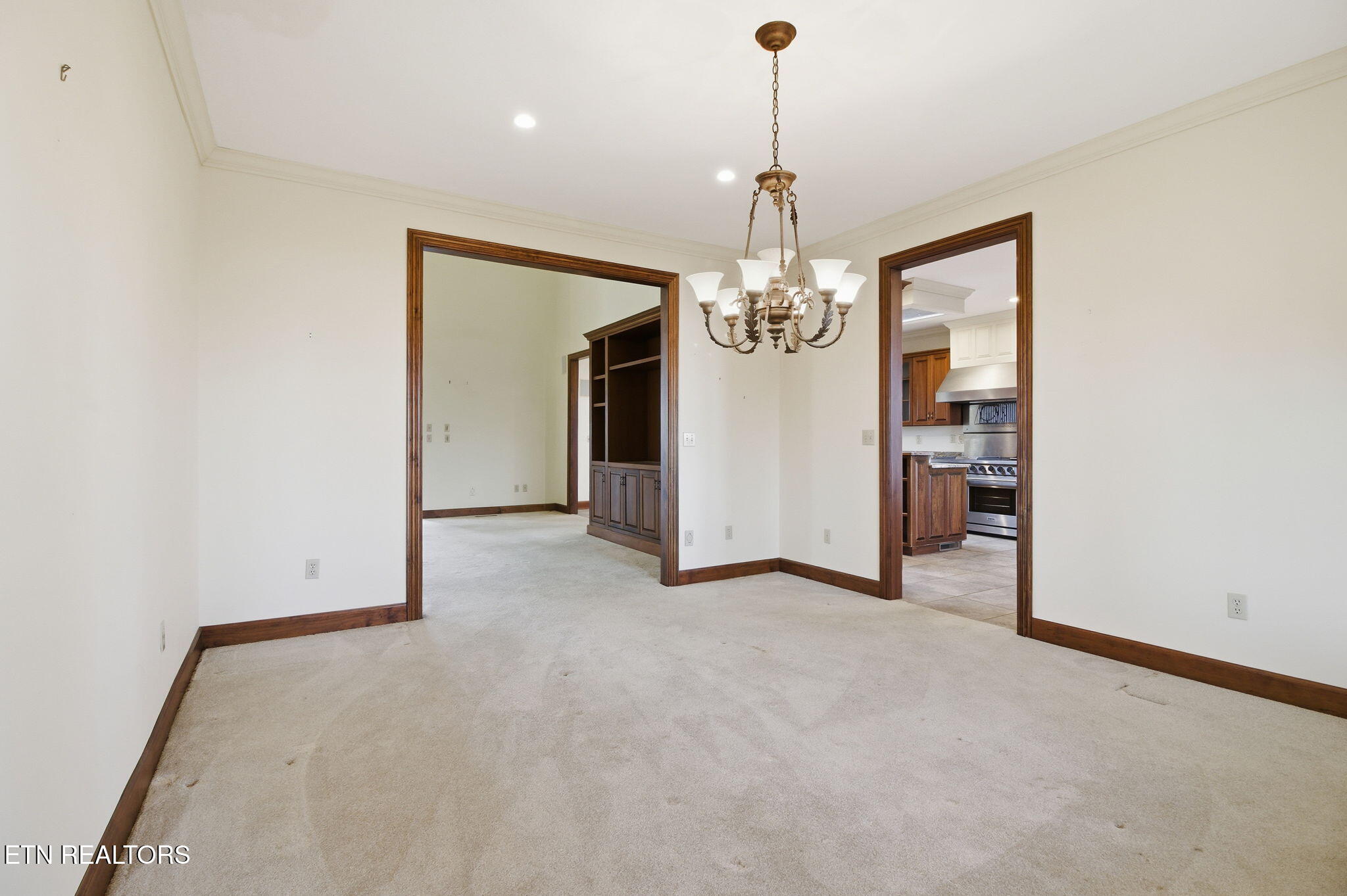 306 Teague Lane Sevierville, TN 37862 - Photo 40 of 60 Addtional dining