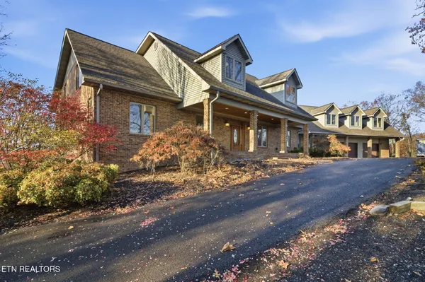 $2,999,900 | 306 Teague Lane, Sevierville, TN 37862