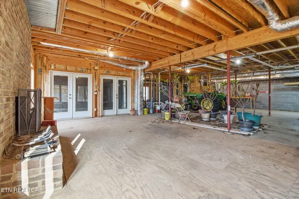 $2,999,900 | 306 Teague Lane, Sevierville, TN 37862