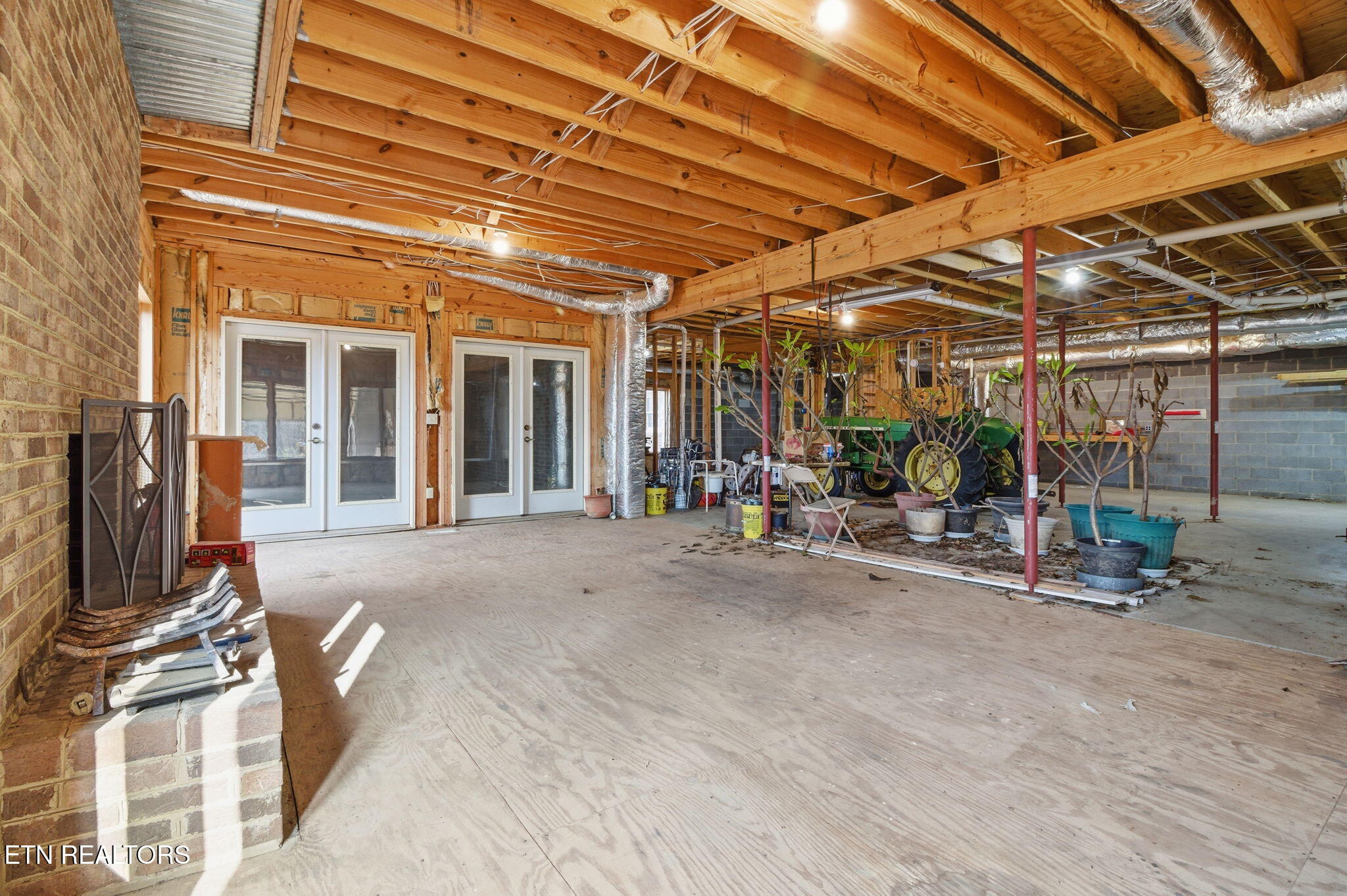 306 Teague Lane Sevierville, TN 37862 - Photo 54 of 60 Downstairs space
