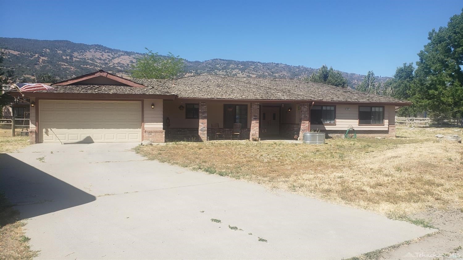 29451 Fawn Way Tehachapi, CA 93561 - Photo 1 of 27 Gallery Image 1