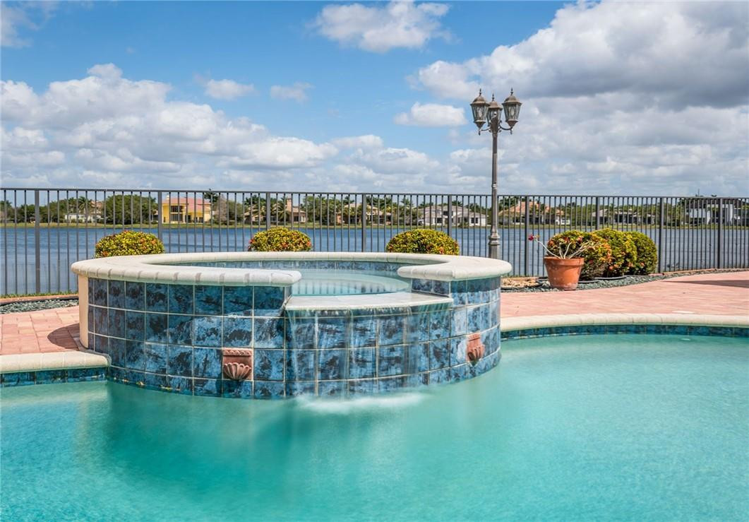 19361 Waters Edge Street Weston, FL 33332 - Photo 47 of 55 Photo 47