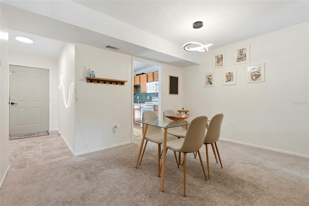 507 Northwest 39th Road, Unit 301 Gainesville, FL 32607 - Photo 12 of 34