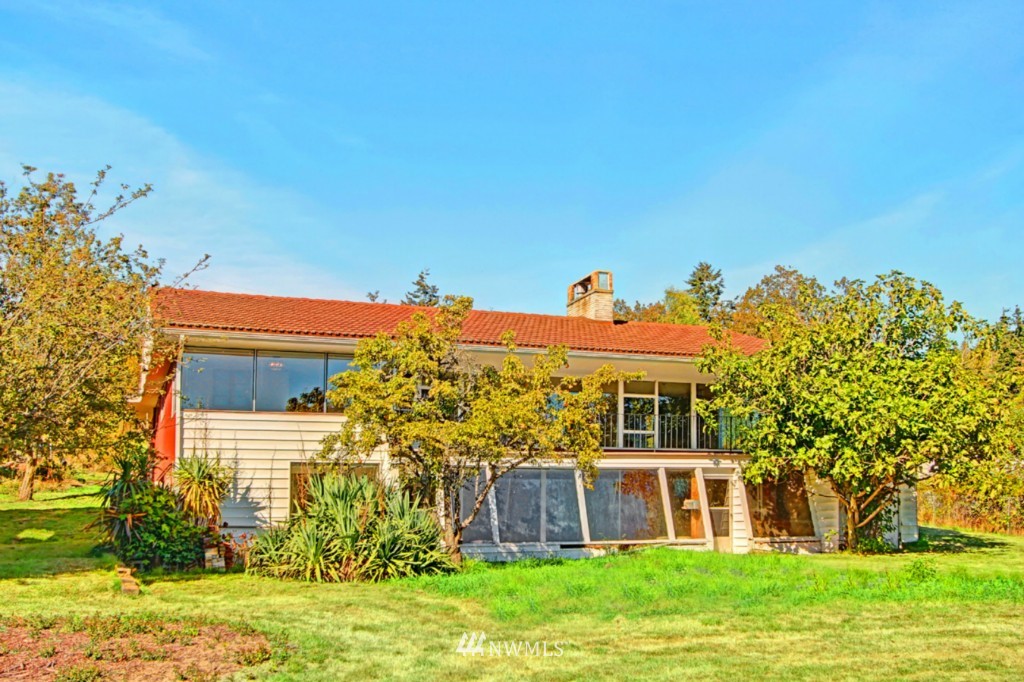 8446 Thompson Beach Road Anacortes, WA 98221 - Photo 13 of 20 Gallery Image 13
