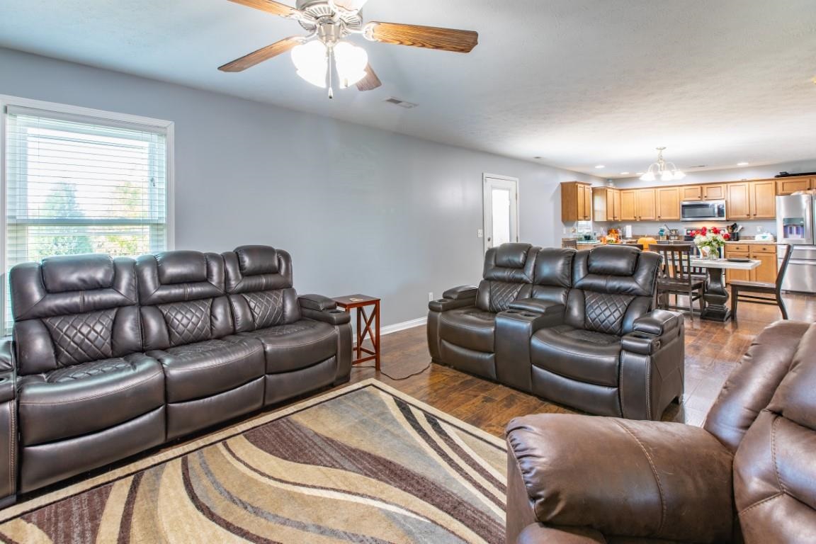 4969 Penrose Drive Newburgh, IN 47630 - Photo 8 of 36