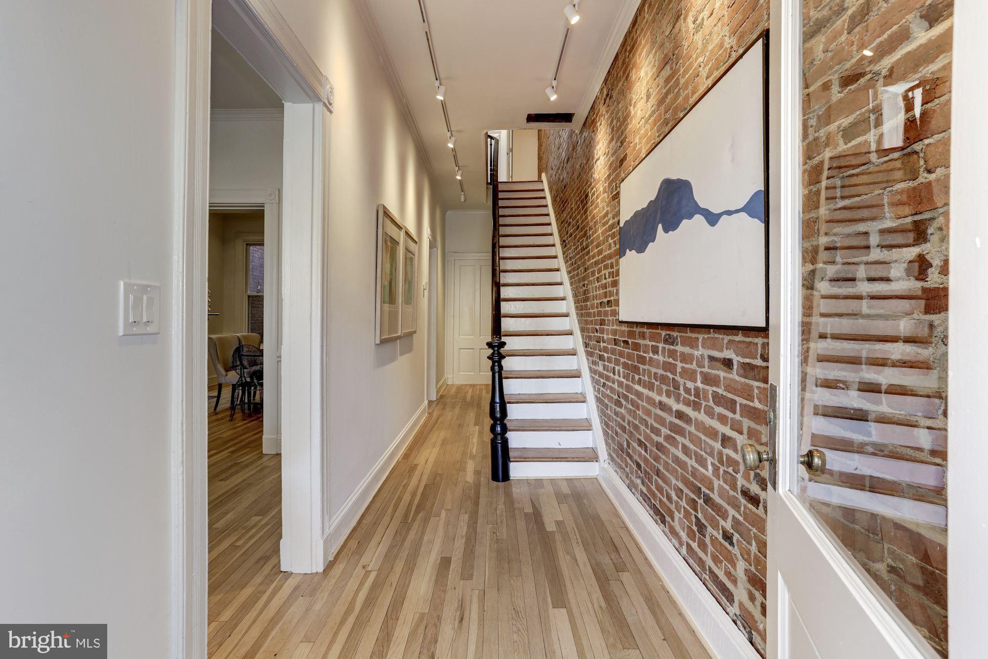1332 Riggs Street Northwest Washington, DC 20009 - Photo 4 of 36 Gorgeous period details throughout