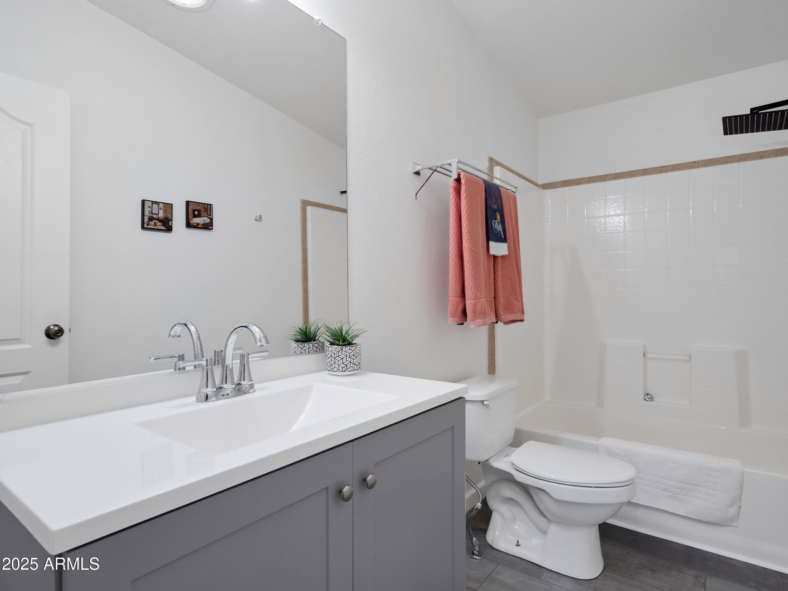 2164 East Liberty Trail Rimrock, AZ 86335 - Photo 26 of 36 a bathroom with a sink a toilet and shower
