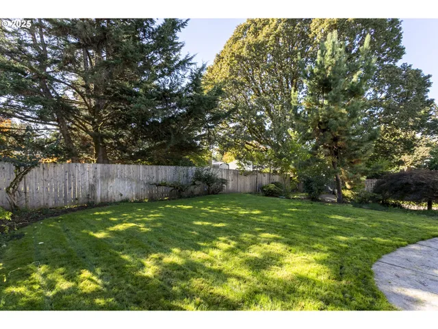 $599,900 | 2113 Northeast 152nd Street, Vancouver, WA 98686