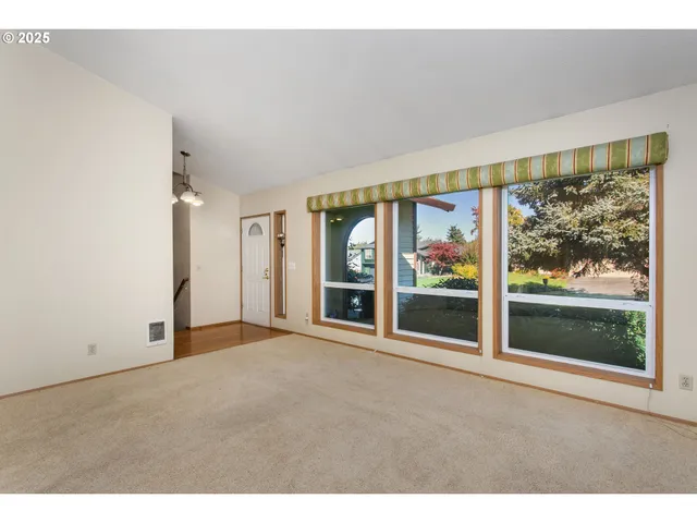 $599,900 | 2113 Northeast 152nd Street, Vancouver, WA 98686