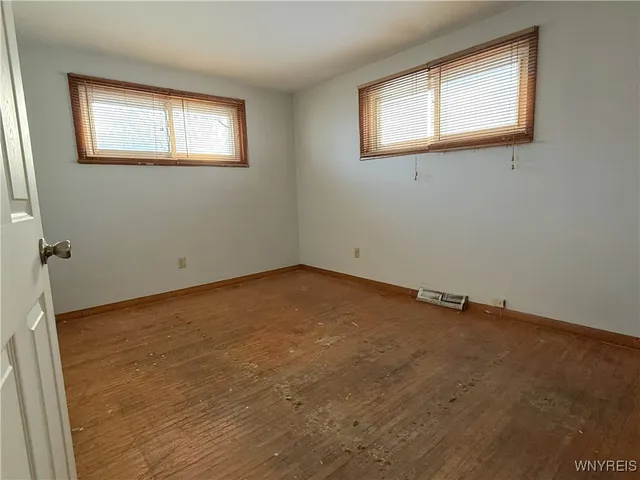 $235,500 | 156 Leocrest Court, West Seneca, NY 14224