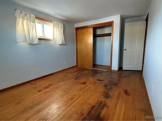 $235,500 | 156 Leocrest Court, West Seneca, NY 14224