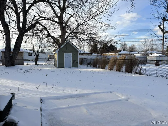 $235,500 | 156 Leocrest Court, West Seneca, NY 14224