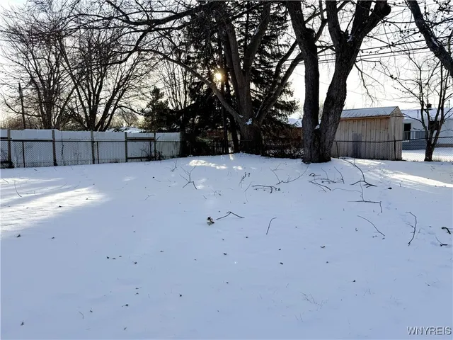 $235,500 | 156 Leocrest Court, West Seneca, NY 14224