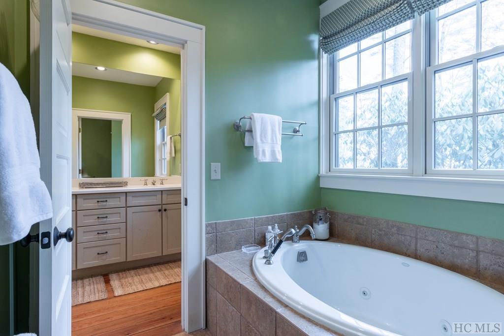 71 Arrowhead Cottage Road Cashiers, NC 28717 - Photo 8 of 27 Gallery Image 8