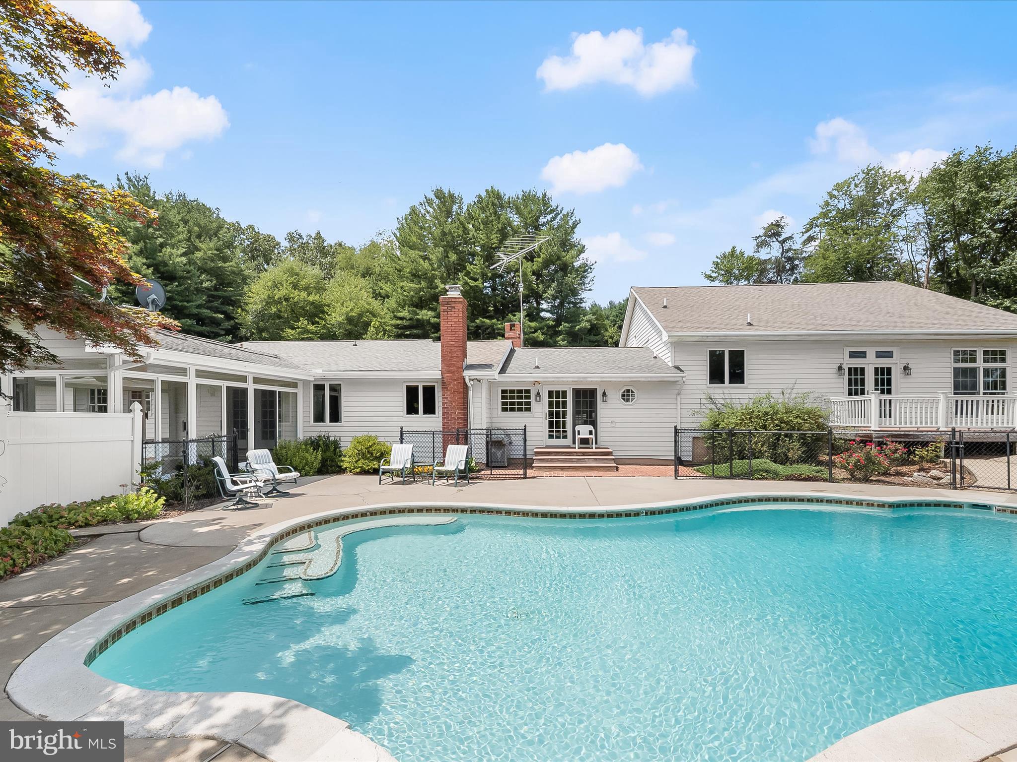 3835 Rinehart Road Westminster, MD 21158 - Photo 40 of 58 Pool