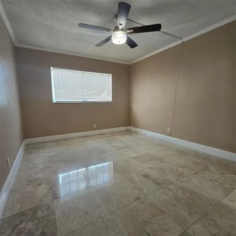 $1,800 | 2301 Northeast 14th Street Causeway, Unit 303W, Pompano Beach, FL 33062