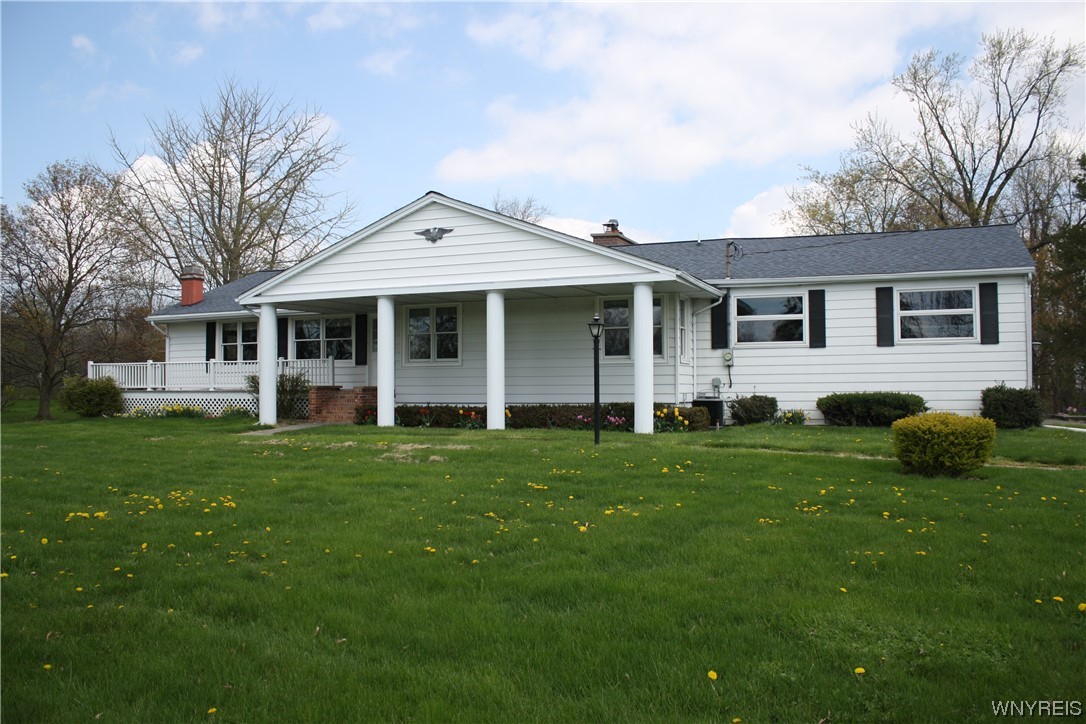 2831 Lower Mountain Road Lewiston, NY 14131 - Photo 1 of 44