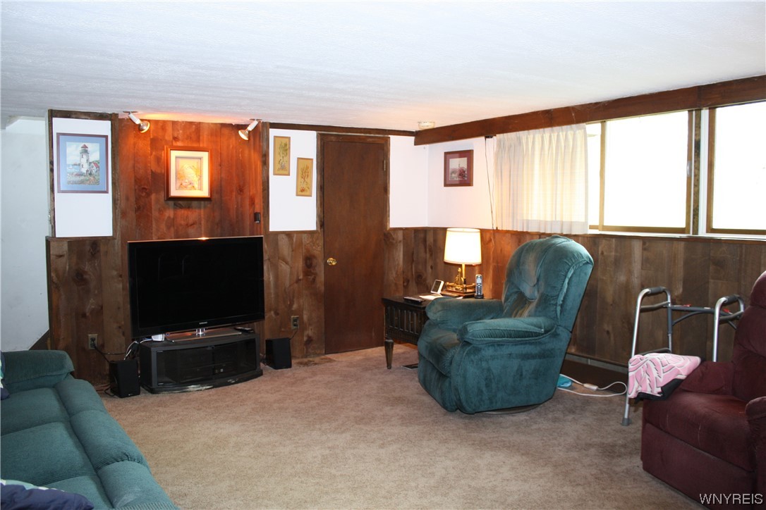 2831 Lower Mountain Road Lewiston, NY 14131 - Photo 31 of 44 Basement family room