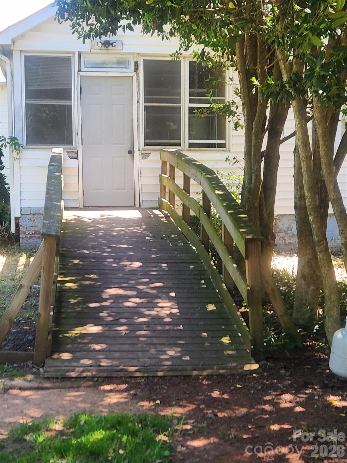 5510 Allen Road East Charlotte, NC 28269 - Photo 7 of 27