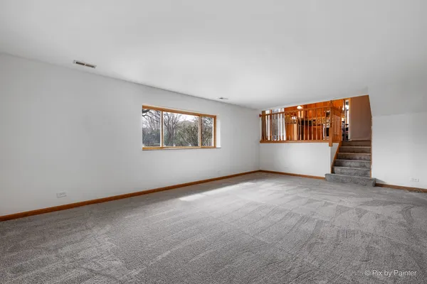 $3,500 | 2083 Maplewood Circle, Naperville, IL 60563