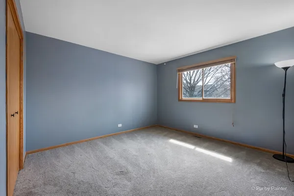 $3,500 | 2083 Maplewood Circle, Naperville, IL 60563