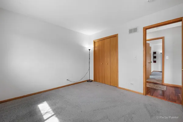 $3,500 | 2083 Maplewood Circle, Naperville, IL 60563