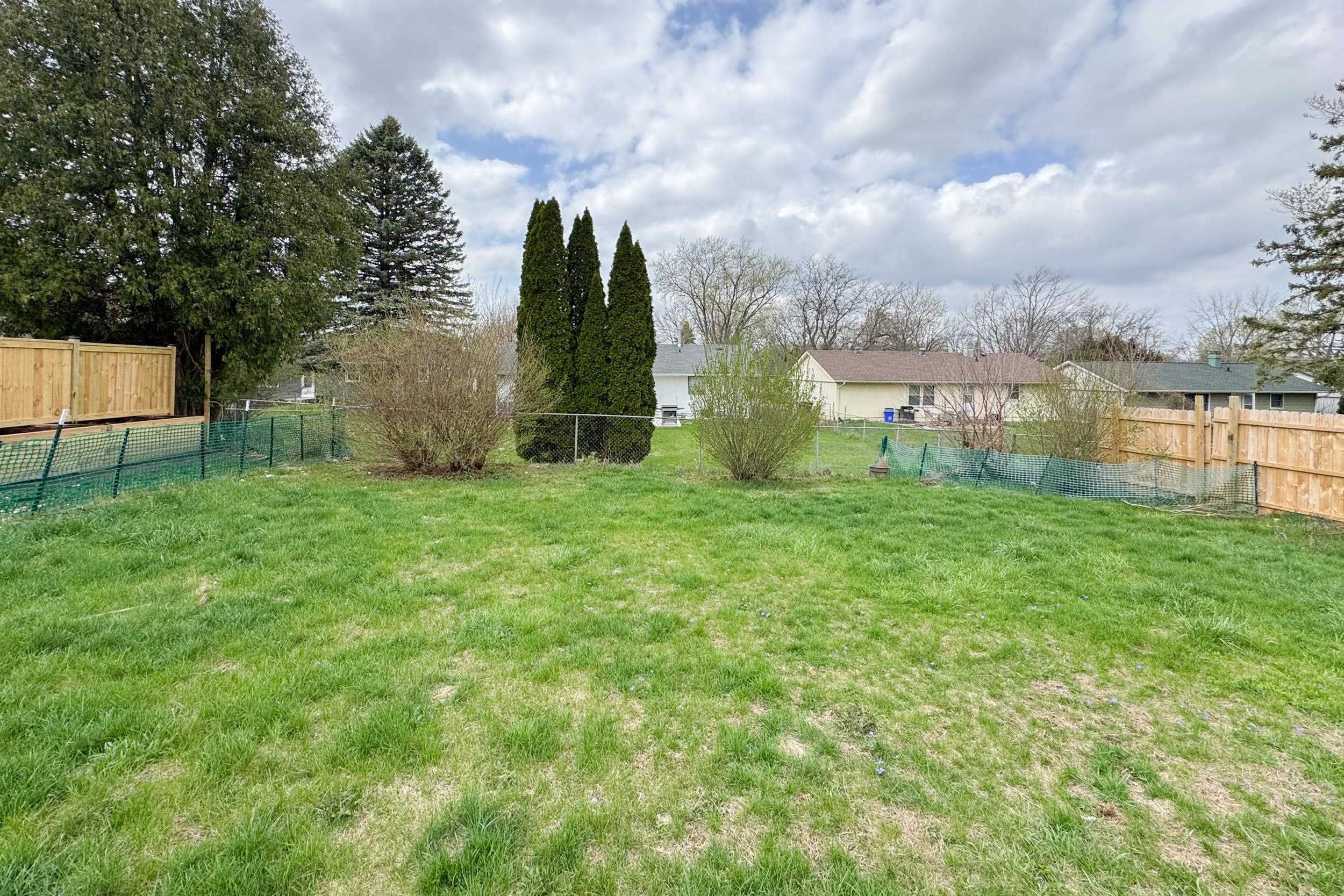 2247 Forest View Road Rockford, IL 61108 - Photo 14 of 16