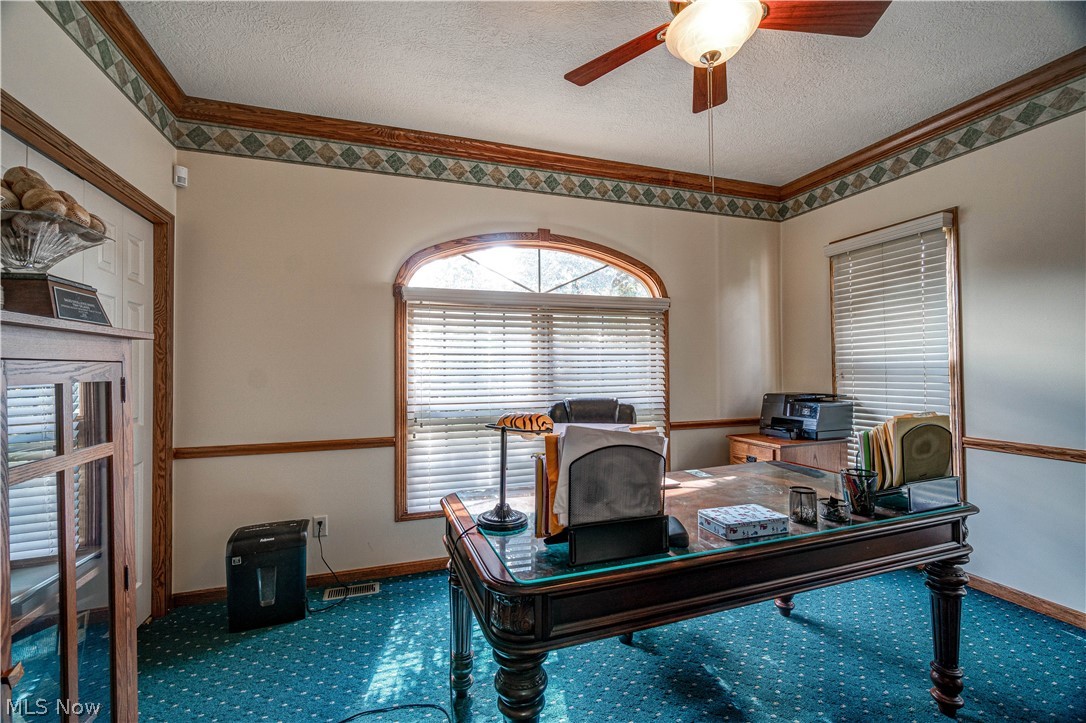 1882 Hollythorne Road Northeast Canton, OH 44721 - Photo 21 of 35 Gallery Image 21