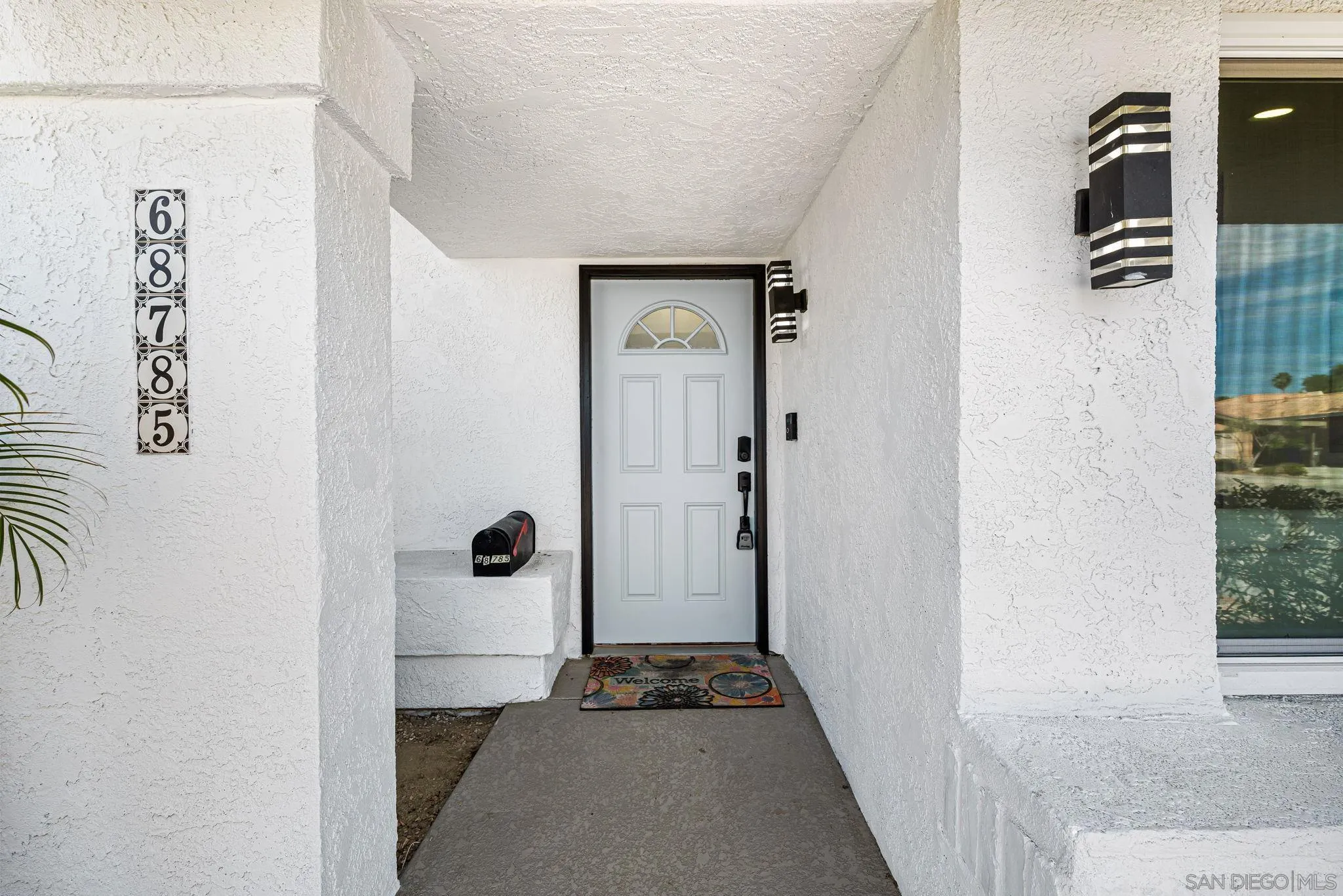 68785 Jarana Road Cathedral City, CA 92234 - Photo 2 of 45