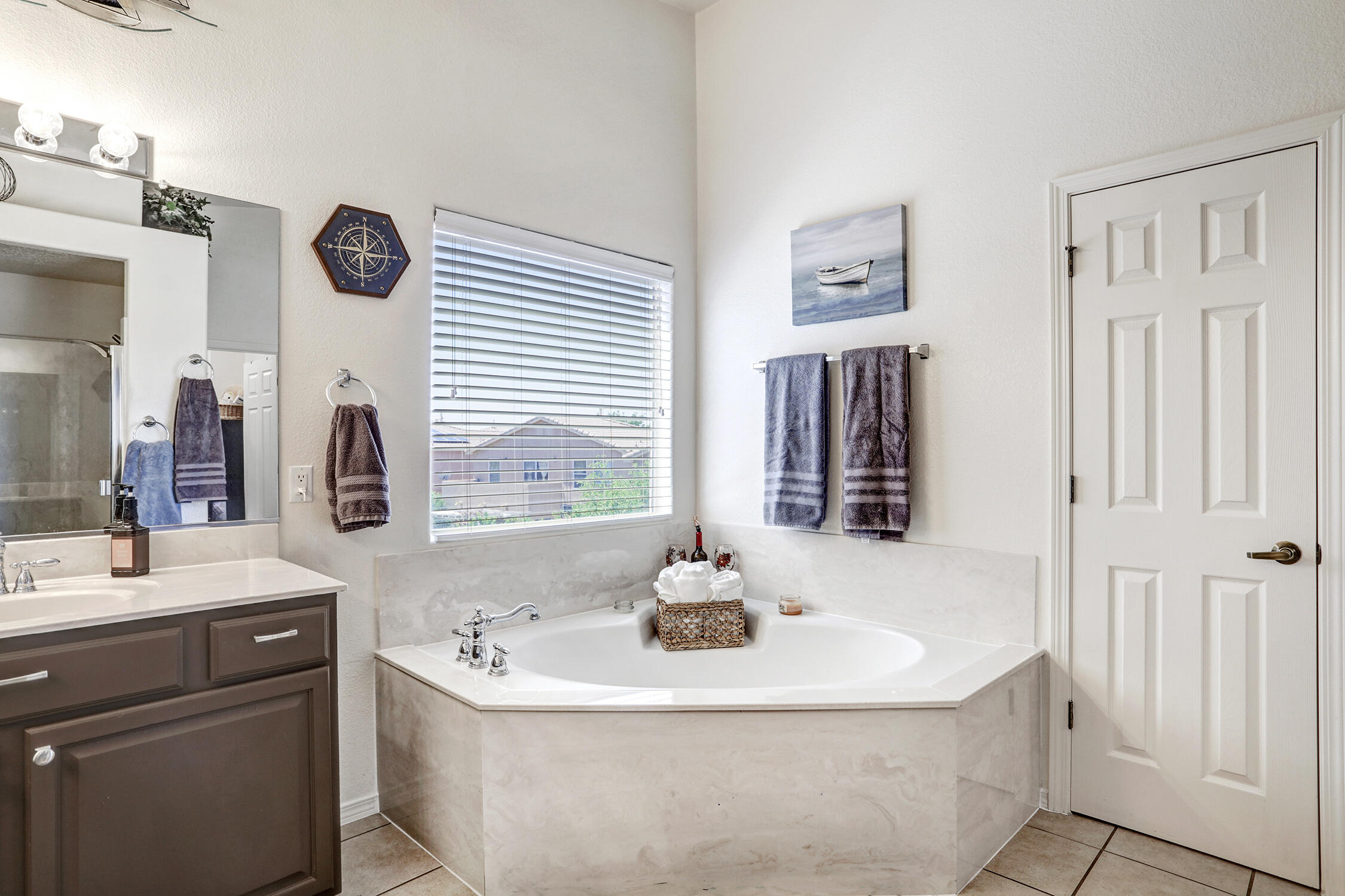 1805 Bold Ruler Road Albuquerque, NM 87123 - Photo 25 of 46 Gallery Image 25