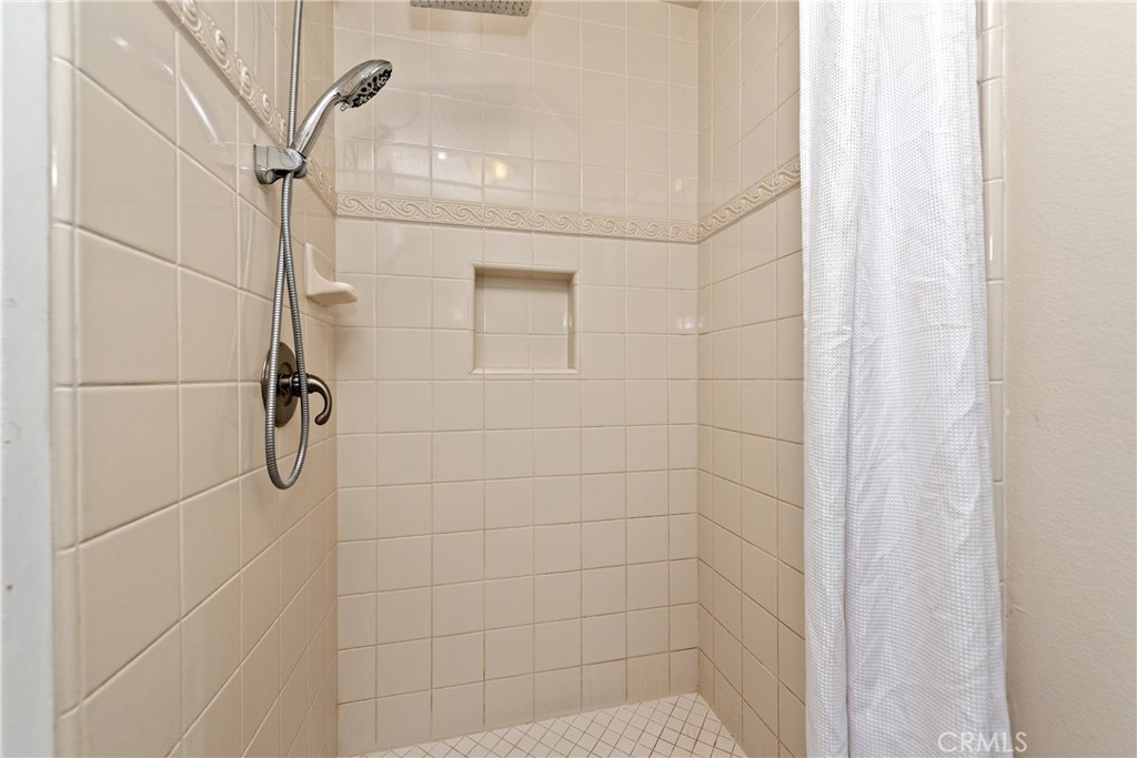 4384 Mill Valley Road Moorpark, CA 93021 - Photo 23 of 32 a bathroom with a shower
