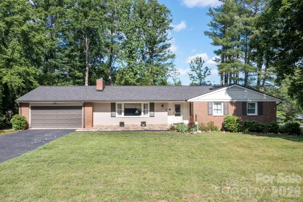 $675,000 | 1 Oakwilde Drive, Asheville, NC 28803