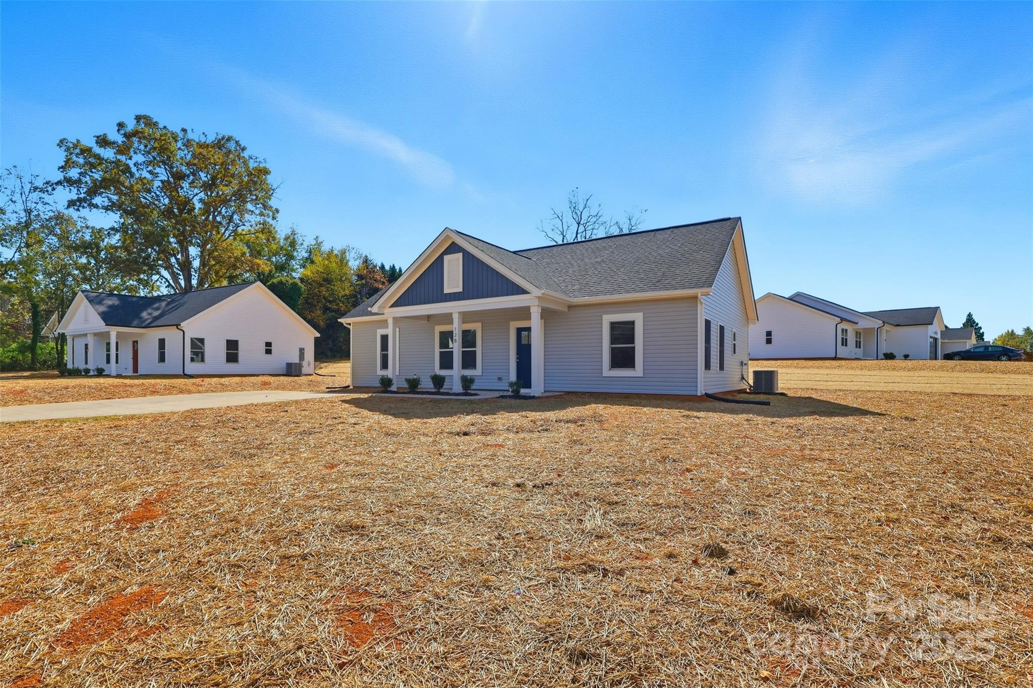 128 North Main Street Granite Falls, NC 28630 - Photo 4 of 41