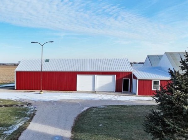 14132 Church Road Yorkville, IL 60560 - Photo 38 of 43