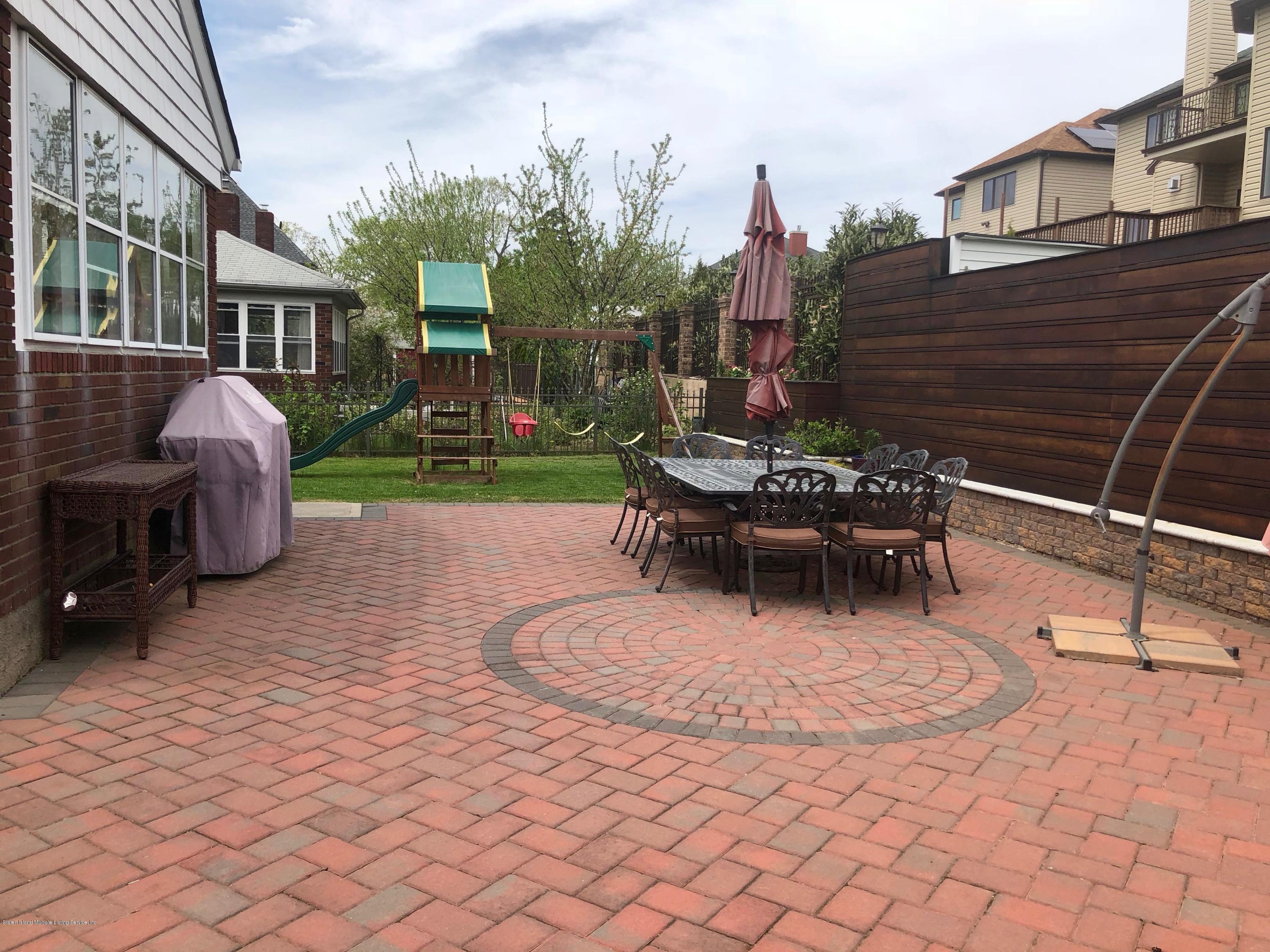 135 Beverly Road Staten Island, NY 10305 - Photo 42 of 46 Backyard3