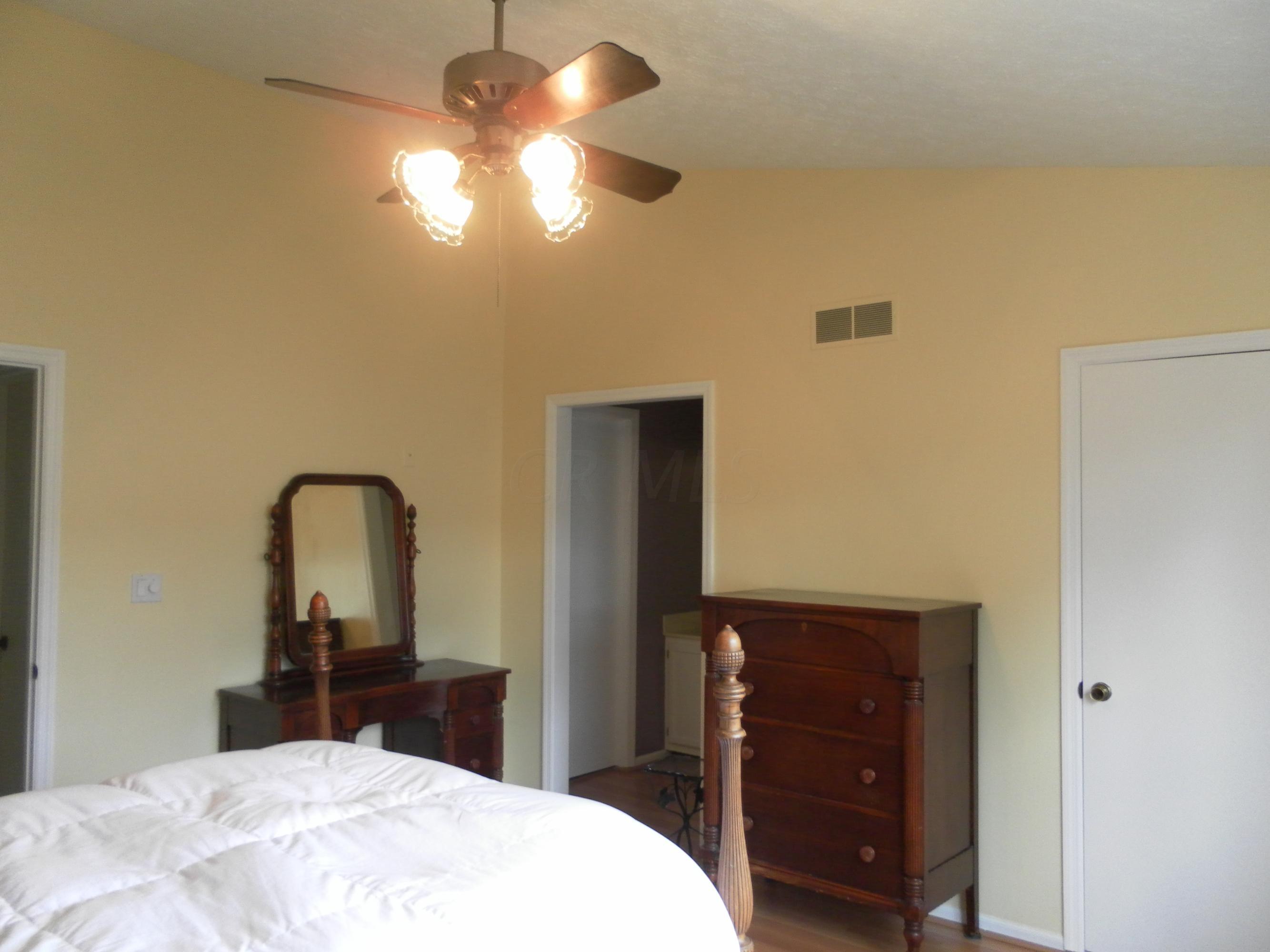 5298 Timberline Road Columbus, OH 43220 - Photo 23 of 31 Gallery Image 23