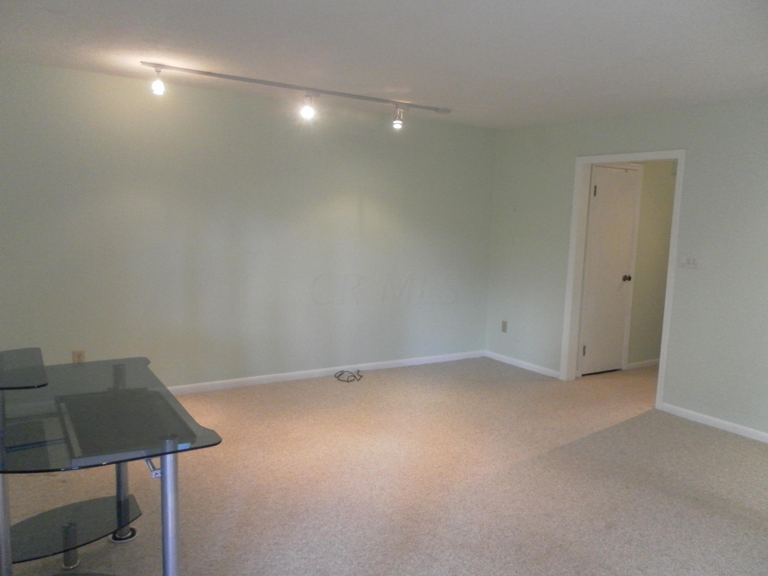 5298 Timberline Road Columbus, OH 43220 - Photo 25 of 31 Gallery Image 25