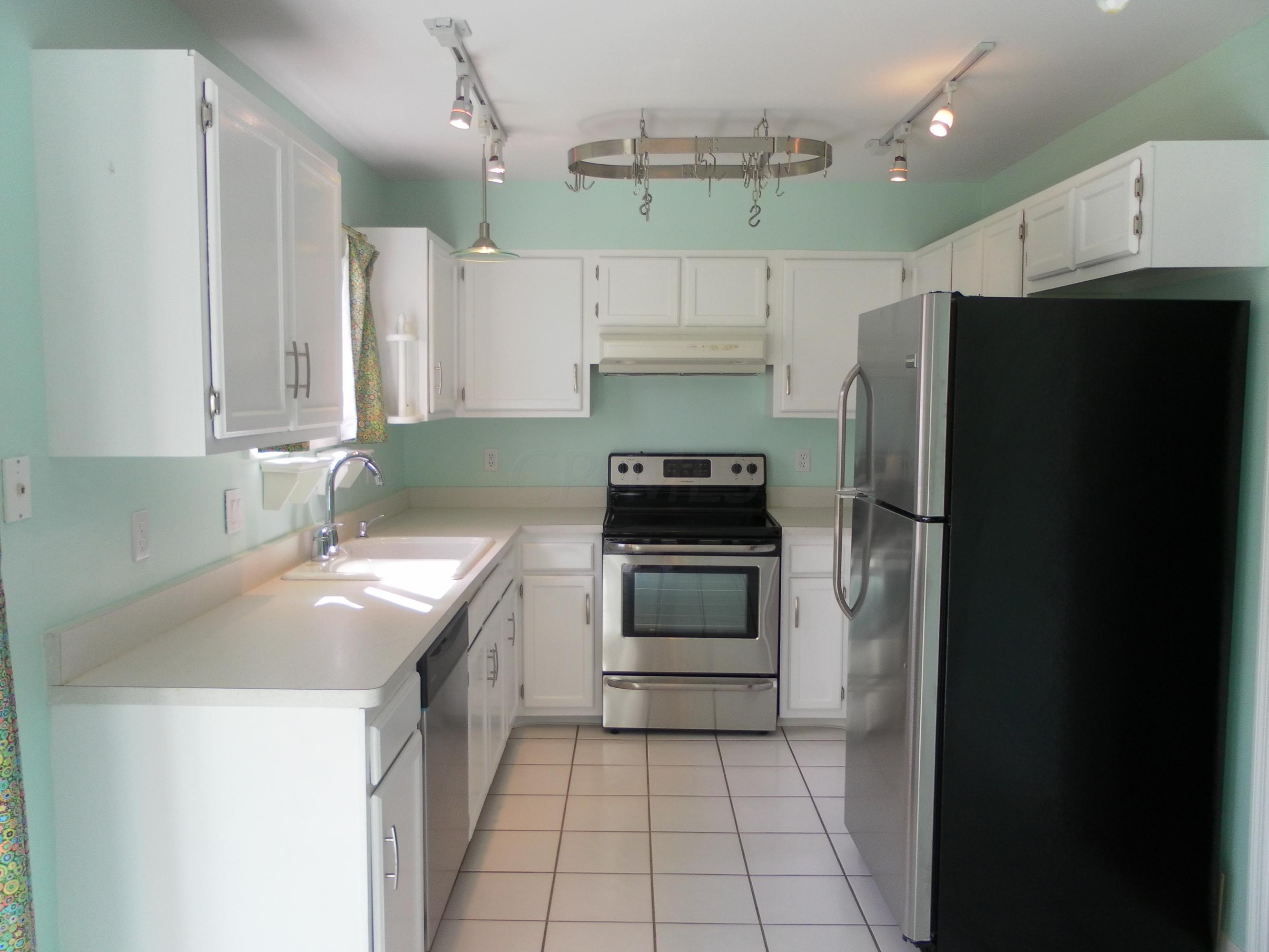 5298 Timberline Road Columbus, OH 43220 - Photo 10 of 31 Gallery Image 10