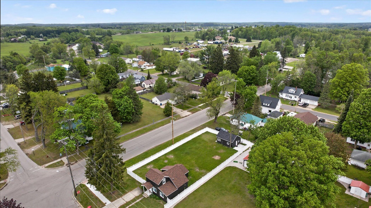 252 West Stimson Avenue Reed City, MI 49677 - Photo 30 of 38