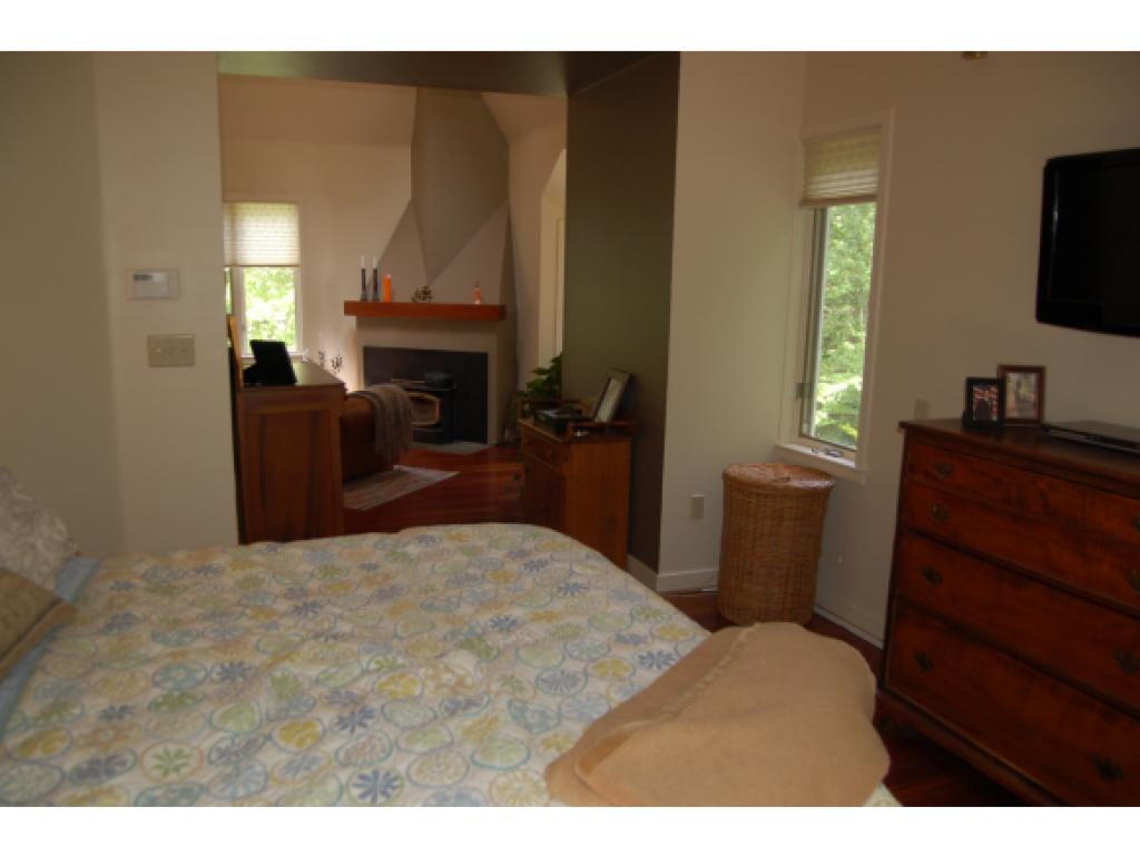438 Roby Road South Sutton, NH 03273 - Photo 16 of 27 Gallery Image 16