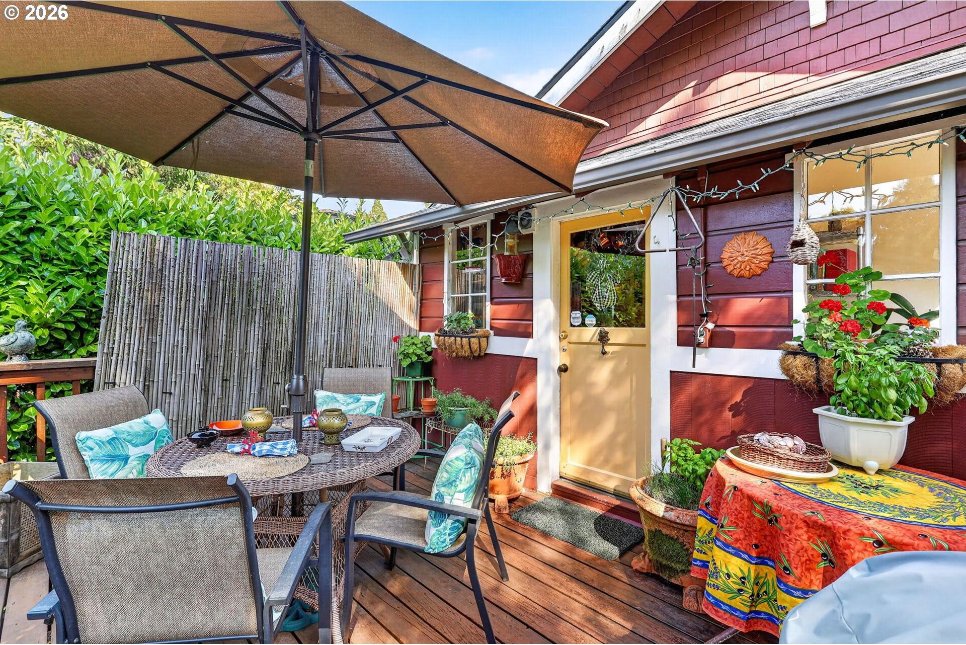 9225 Southwest Boones Ferry Road Portland, OR 97219 - Photo 37 of 48 Gallery Image 37