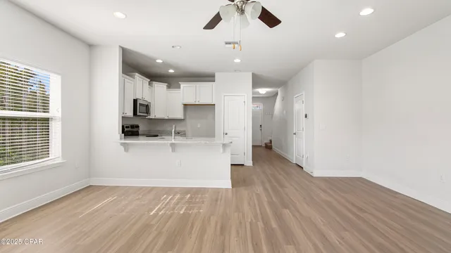 $279,900 | 1886 Pointe Drive, Panama City Beach, FL 32407