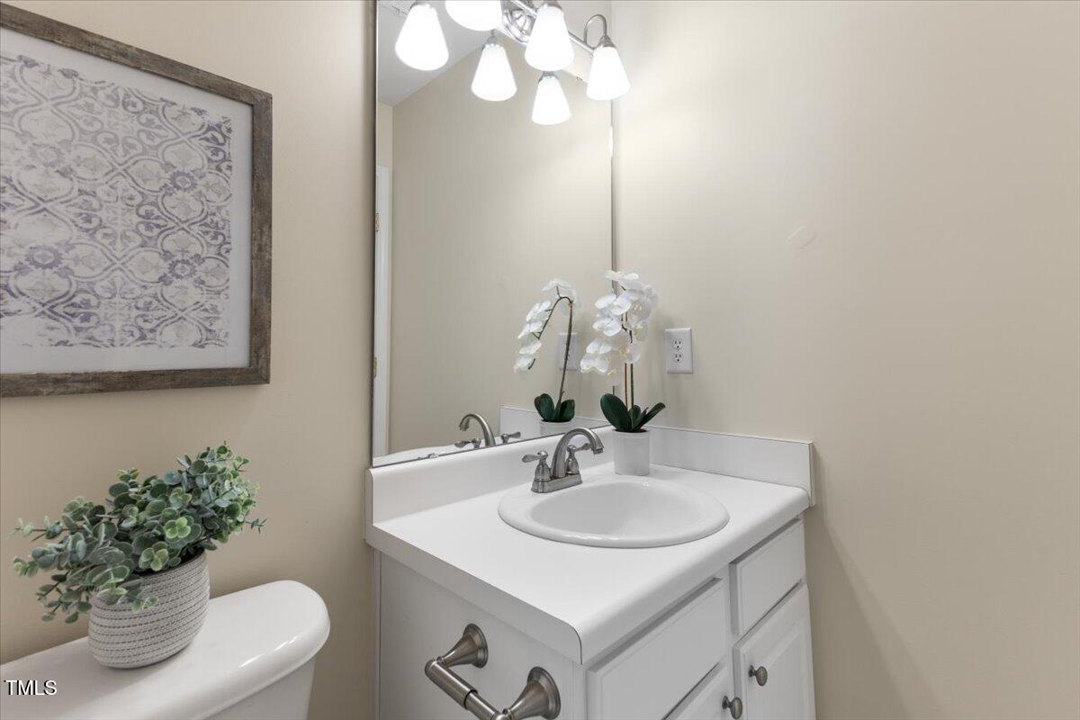 8123 Rhiannon Road Raleigh, NC 27613 - Photo 29 of 47 30-8123 Rhiannon Rd