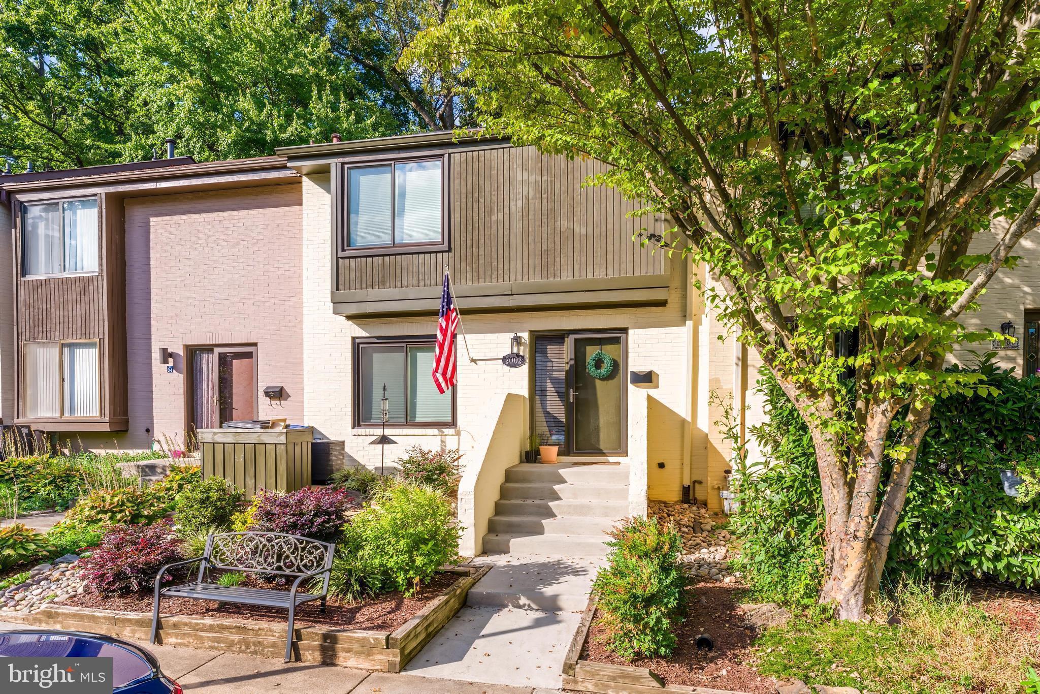 2002 Golf Course Drive Reston, VA 20191 - Photo 2 of 46